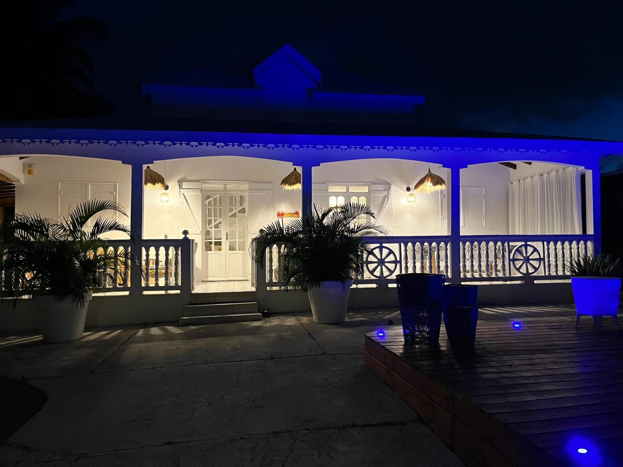 Tikazanou, Maison Creole Conviviale Et Chaleureuse Villa